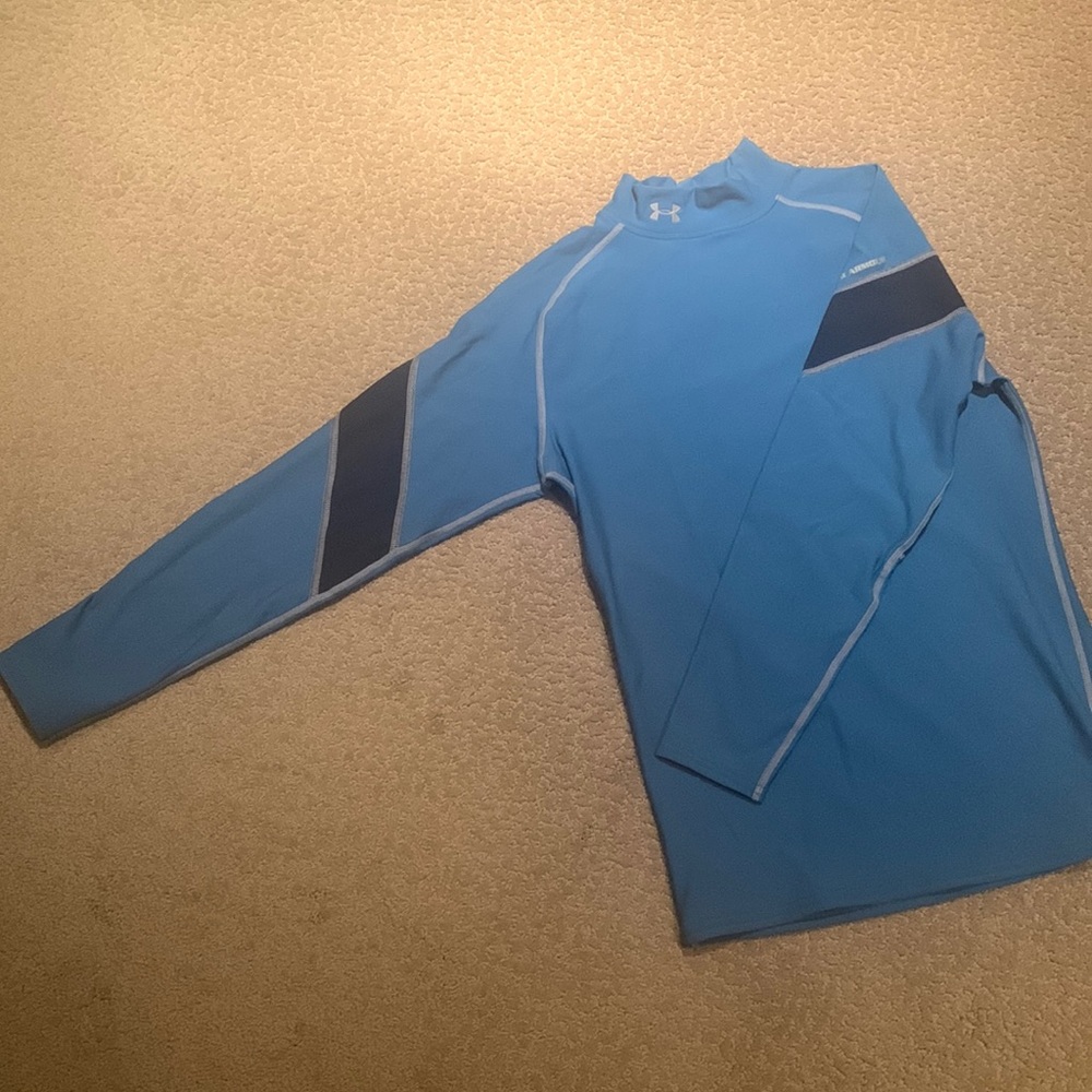 Mens Under Armour Compression long sleeve shirt.  Size XL